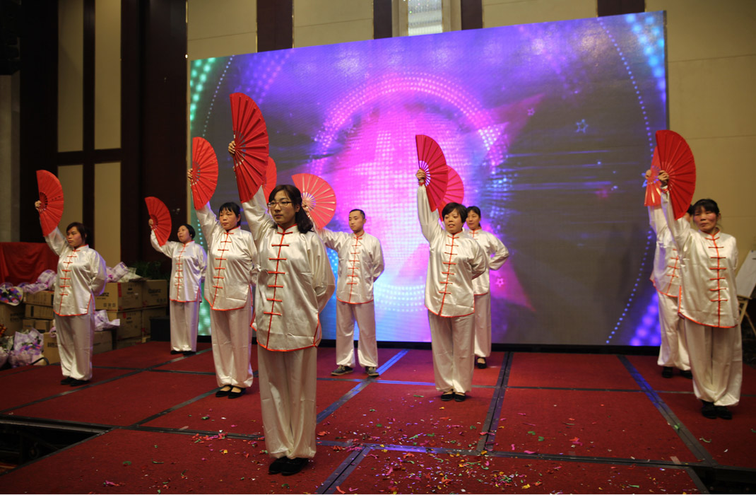 2015年科恩年會(huì)-“因?yàn)橛心?，所以幸福！? bigimg=